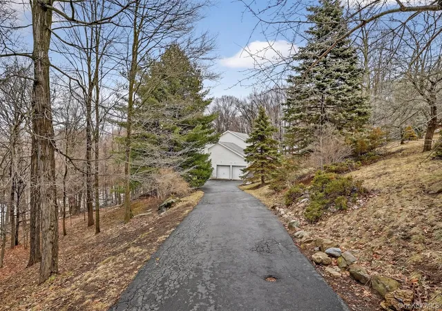 2nd image of 3 Tundra Ter, Cornwall, NY 12518 | MLS# 964569