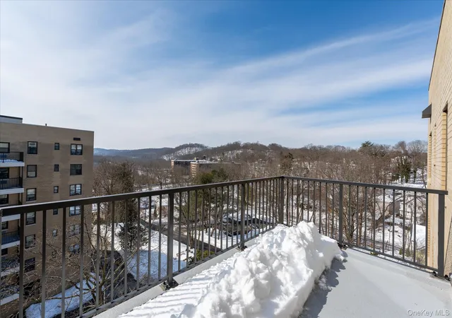 Photo 2 of Sale Pending at 25 Stewart Pl #716, Mount Kisco, NY 10549 | MLS# 964573 | Listing updated on 2026-07-10