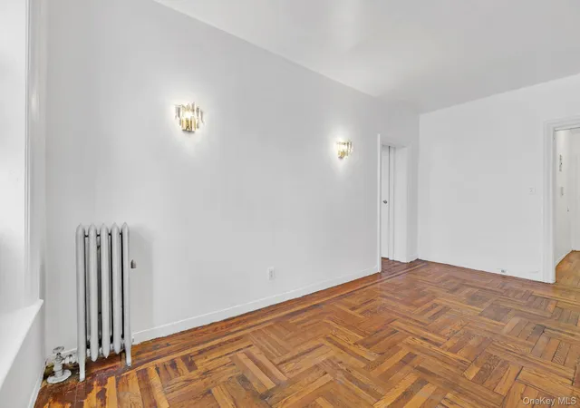 2nd image of 828 Gerard Ave, New York, NY 10451