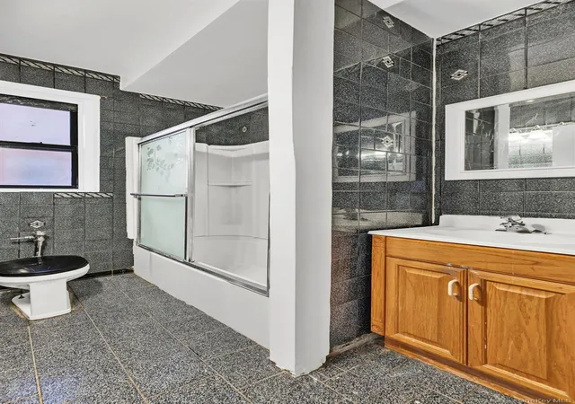 9th image of 828 Gerard Ave #2D, New York, NY 10451 | MLS# 964766