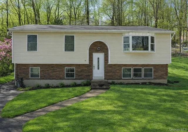 1st image of 153 S Pascack Rd, Nanuet, NY 10954 | MLS# 964821