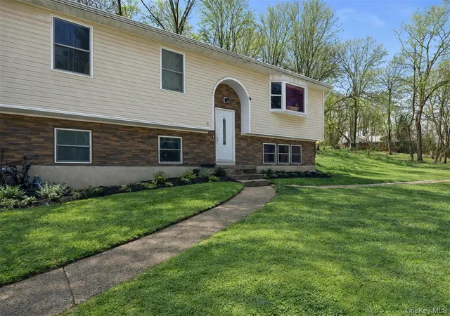 27th image of 153 S Pascack Rd, Nanuet, NY 10954 | MLS# 964821