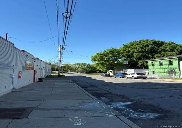 3rd image of 145 William St, Newburgh, NY 12550 | MLS# 964855
