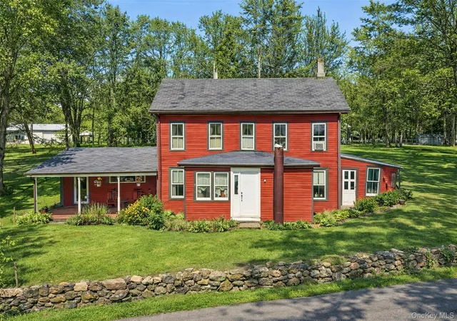 1st image of 3 Elmhurst Ave, Newburgh (town), NY 12550 | MLS# 965222