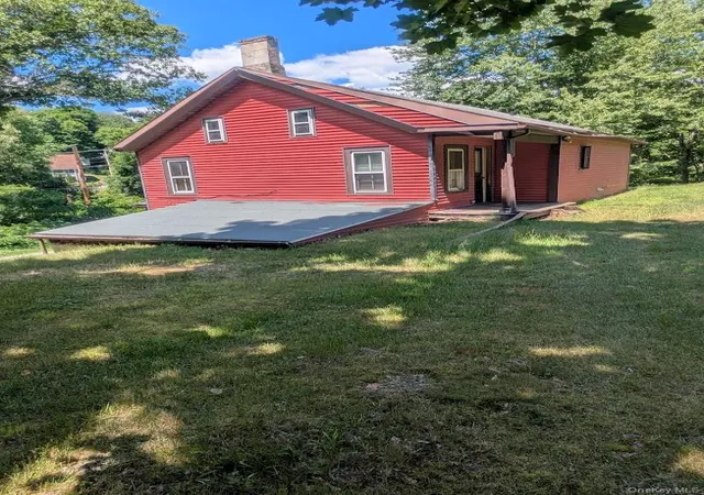 5th image of 3 Elmhurst Ave, Newburgh (town), NY 12550 | MLS# 965222