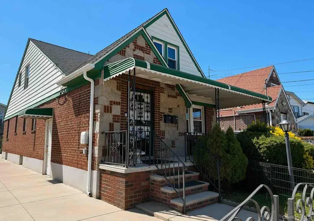 1st image of 18216 141st Ave, Springfield Gardens, NY 11413 | MLS# 965254