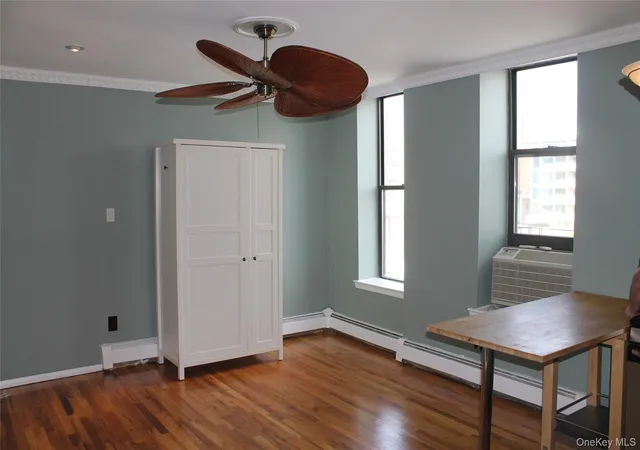 2nd image of 14-23 31St Ave, Astoria, NY 11106