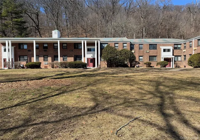 Photo 1 of Sale Pending at 25 Lawrence Dr #A, Greenburgh, NY 10603 | MLS# 965366 | Listing updated on 2026-09-02