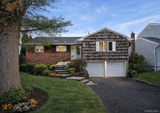 3rd image of 38 Milland Dr, Northport, NY 11768 | MLS# 965477
