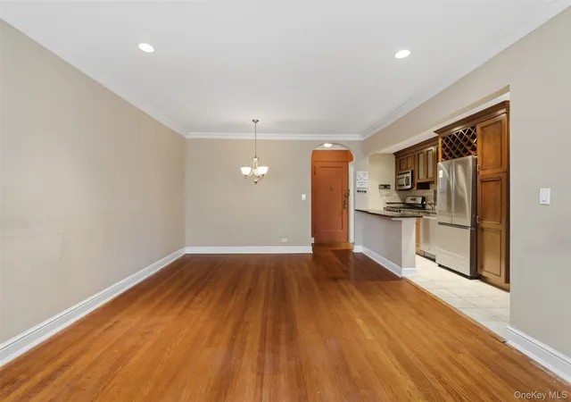 5th image of 1273 North Ave #3G, New Rochelle, NY 10804 | MLS# 965611