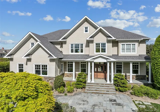 1st image of 147 Eaton Ln, Islip, NY 11795 | MLS# 965613