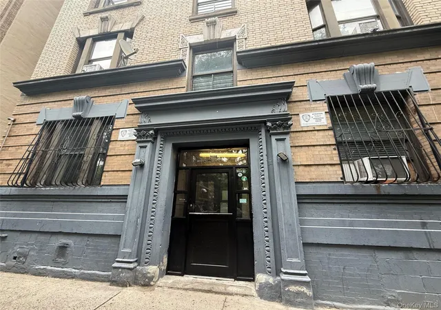 2nd image of 2116 Honeywell Ave, New York, NY 10460