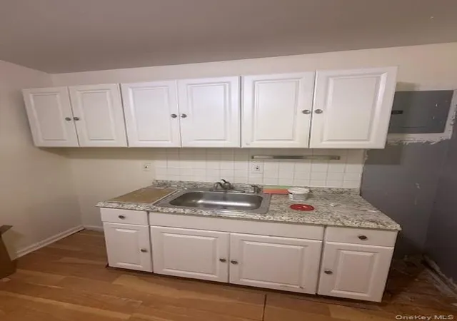 3rd image of 2116 Honeywell Ave, New York, NY 10460
