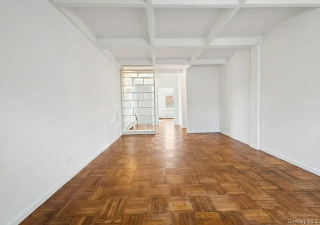 3rd image of 144-37 Grand Central Pkwy, Queens, NY 11435