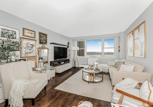 Homes for sale in New York, NY | 5800 Arlington Ave #16A, New York, NY 10471 | MLS# 965814