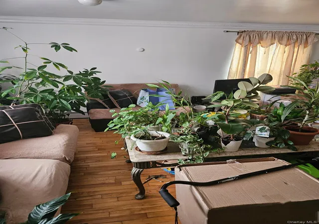Photo 3 of House for sale at 484 Beach 44th St, New York, NY 11691 | MLS# 965820 | Listing updated on 2026-09-05