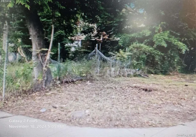 3rd image of 24-31 Francis Lewis Blvd, Whitestone, NY 11357 | MLS# 965866