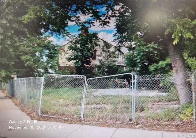 4th image of 24-31 Francis Lewis Blvd, Whitestone, NY 11357 | MLS# 965866