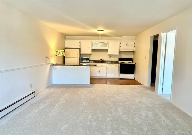 2nd image of 1840 Crompond Rd #4A3, Peekskill, NY 10566 | MLS# 965867