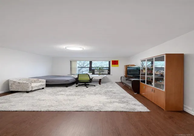 Photo 2 of Condo for sale at 21306 75 Avenue #4P, New York, NY 11364 | MLS# 965902 | Listing updated on 2026-07-31