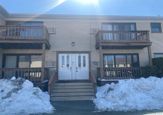 Photo 1 of Sale Pending at 194 Sneden Pl #194, Ramapo, NY 10977 | MLS# 965925 | Listing updated on 2026-08-31