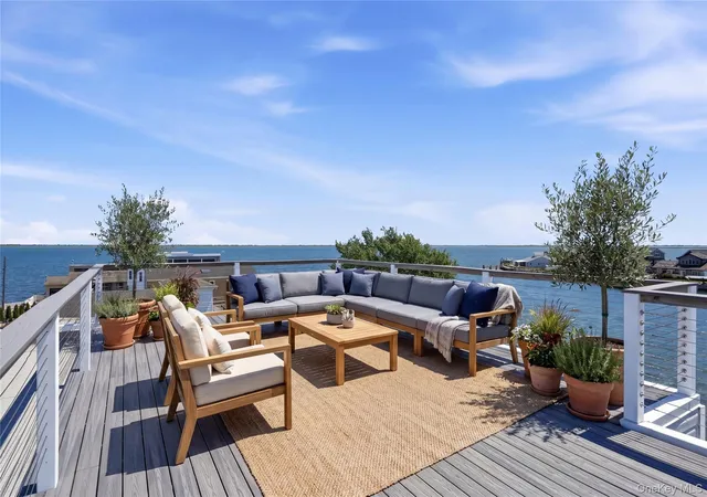 1st image of 298 W Lido Promenade, Lindenhurst, NY 11757 | MLS# 965982