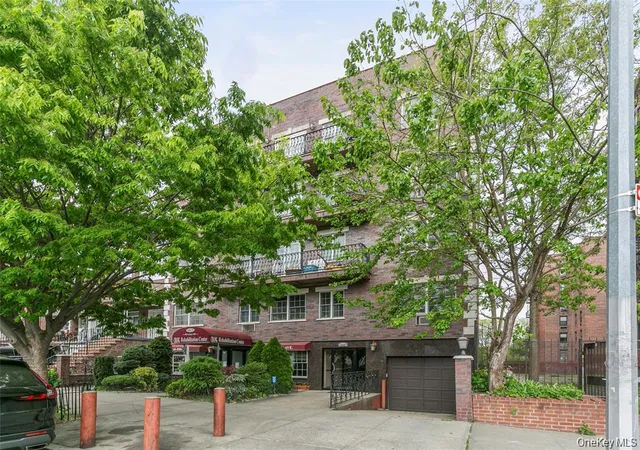 2nd image of 108 27 63rd Ave #3B, New York, NY 11375 | MLS# 966014