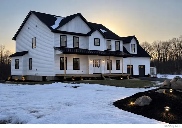 Photo 3 of Sale Pending at 10 Wells Sweep Ln, Chester Town, NY 10918 | MLS# 966048 | Listing updated on 2026-09-19