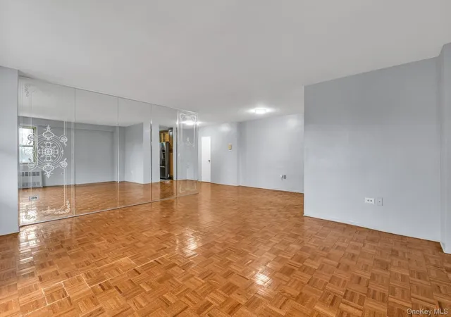 Photo 3 of Sale Pending at 1019 Van Siclen Ave #4D, Brooklyn, NY 11207 | MLS# 966113 | Listing updated on 2026-08-22
