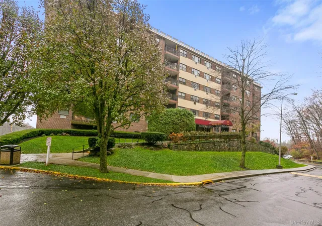 Homes for sale in Mount Kisco, NY | 100 Diplomat Dr, Mount Kisco, NY 10549