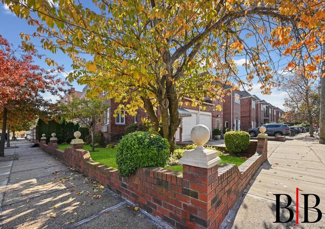 Listing Photo 5 - Condo for sale in building located at 2401 E 63rd St, New York, NY 11234