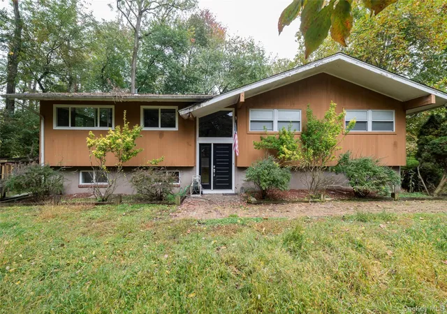 Photo 1 of Single family home for sale at 58 Babcock Ln, Orangetown, NY 10983 | MLS# 966301 | Listing updated on 2026-10-20