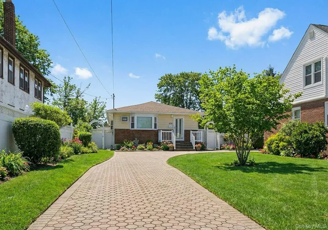 Photo 2 of Sale Pending at 1028 Thomas Ave, Hempstead, NY 11510 | MLS# 966330 | Listing updated on 2026-09-19