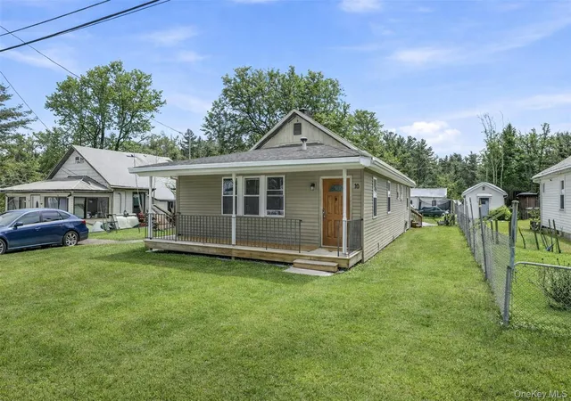 Photo 1 of Single family home for sale at 10 Maple Ave N, Fallsburg, NY 12779 | MLS# 966415 | Listing updated on 2026-07-09
