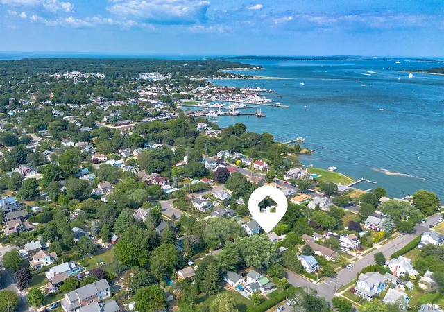 Homes for sale in Southold, NY | 210 5Th St, Southold, NY 11944 | MLS# 966420