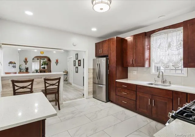 Photo 4 of Single family home for sale at 155 Linwood St, New York, NY 11208 | MLS# 966458 | Listing updated on 2026-03-10
