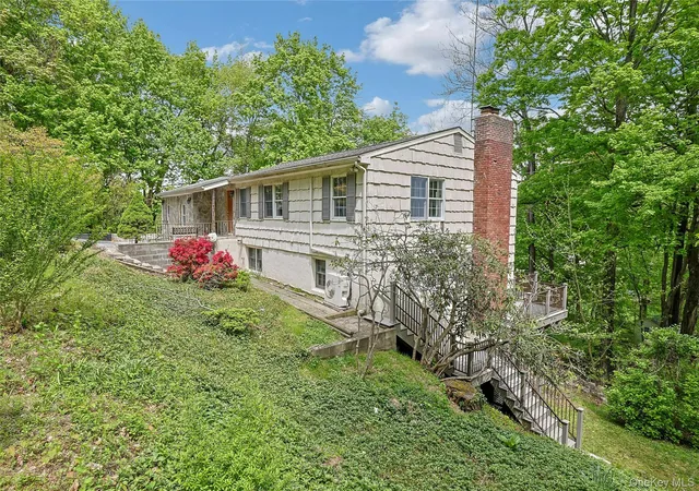 Photo 2 of Sale Pending at 41 Osceola Ave, Greenburgh, NY 10533 | MLS# 966459 | Listing updated on 2026-09-19