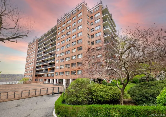 1st image of 2727 Palisade Ave #5A, New York, NY 10463 | MLS# 966483