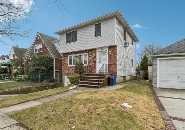 Photo 2 of Sale Pending at 174 Bellmore St, Hempstead, NY 11001 | MLS# 966509 | Listing updated on 2026-07-30