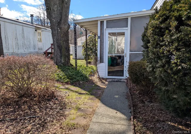 12th image of 10 Treeline Cir #10, Philipstown, NY 10516 | MLS# 966557
