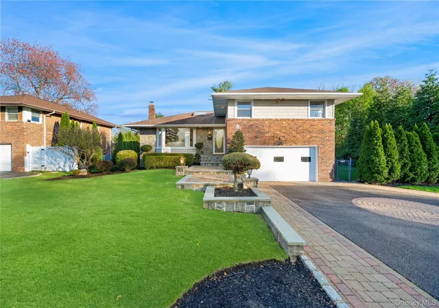 Single family home for sale at 49 Canterbury Rd, Oyster Bay, NY 11797 | MLS# 966567