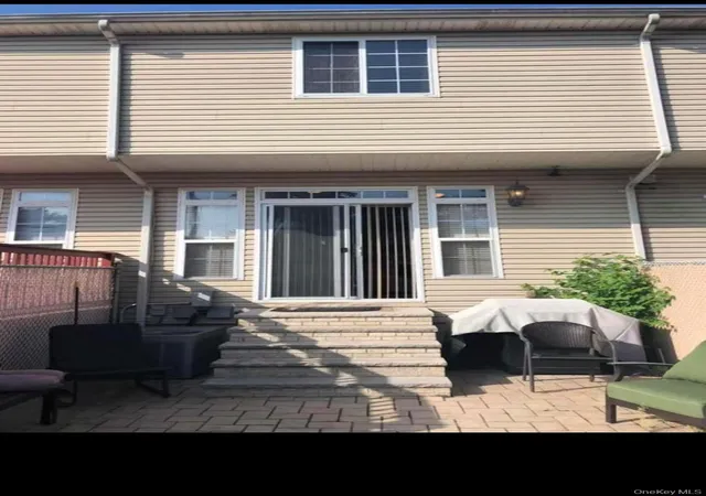 15th image of 24 Merrill Ave, New York, NY 10314 | MLS# 966572