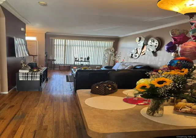 3rd image of 24 Merrill Ave, New York, NY 10314 | MLS# 966572