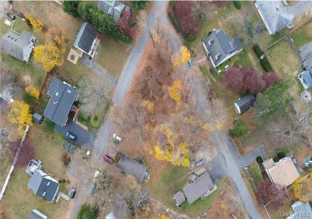 3rd image of 14 Hawthorne Rd, Kent, NY 10512 | MLS# 966604