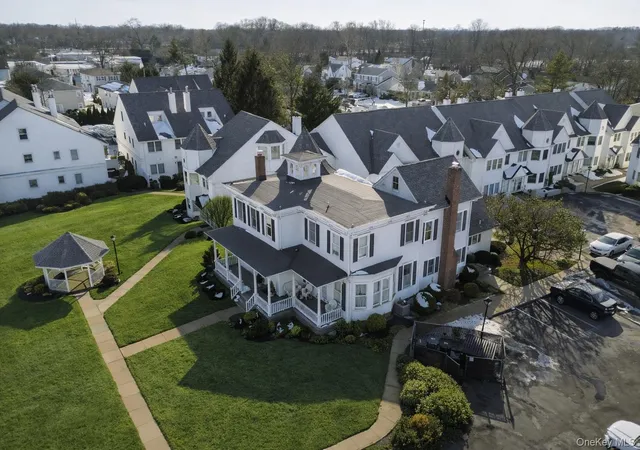 26th image of 22 Ridgewood Dr, Hempstead, NY 11793 | MLS# 966631