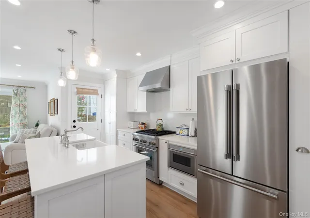 Photo 4 of Sale Pending at 19 Charles St, North Hempstead, NY 11050 | MLS# 966711 | Listing updated on 2026-06-19