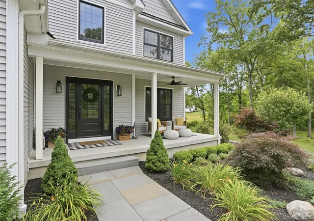 Photo 3 of Sale Pending at 29 Orchard View Dr, Marlboro, NY 12542 | MLS# 966776 | Listing updated on 2026-09-19