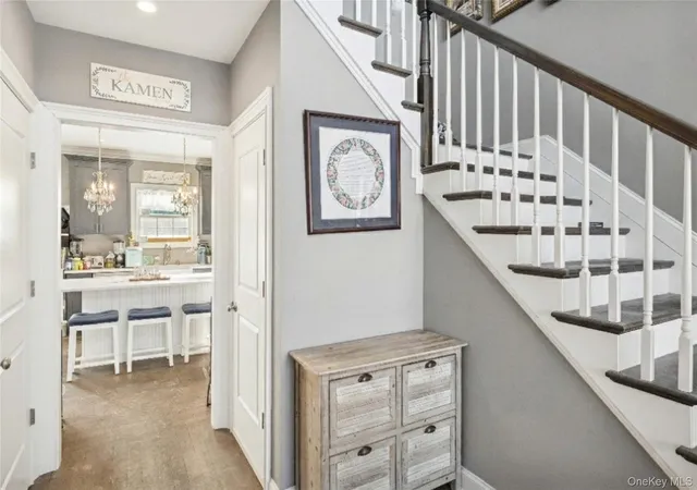 5th image of 9 Saber Ln, Smithtown, NY 11754 | MLS# 966838
