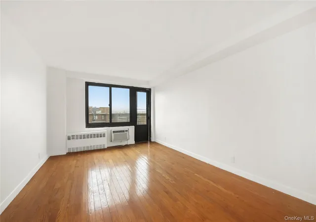 2nd image of 195 Willoughby Ave #1708, New York, NY 11205 | MLS# 966897