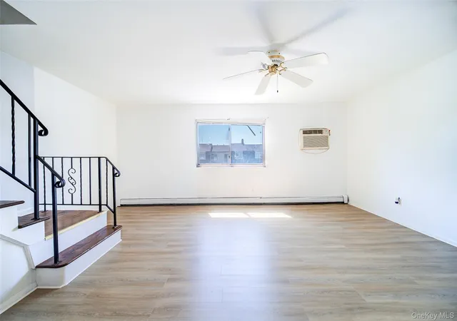 4th image of 210 Chrystal Dr, Montgomery, NY 12543 | MLS# 966907